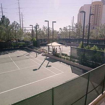The Meridian Luxury Suites Las Vegas Exterior photo
